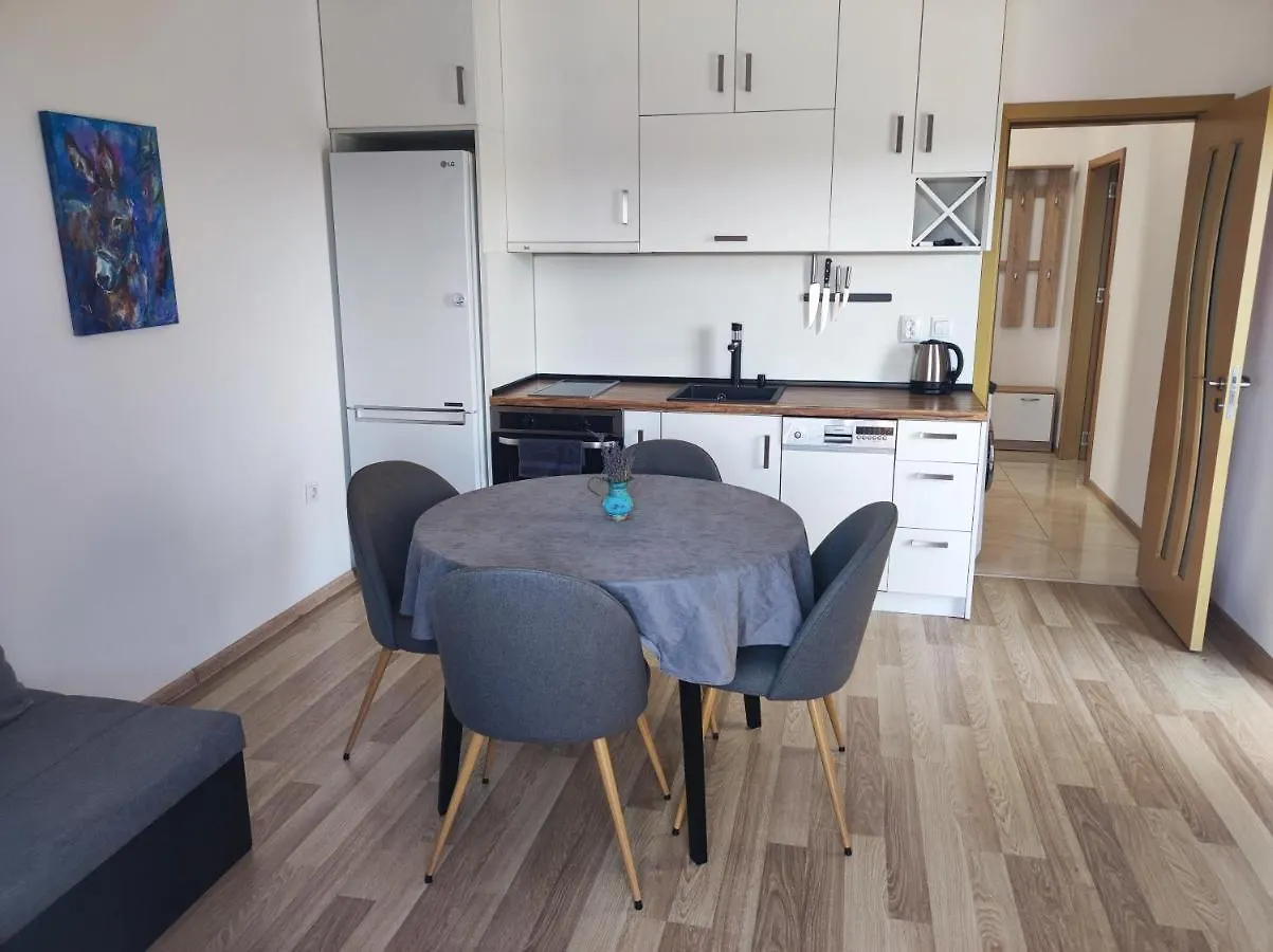 Salamander Apartment Sarafovo 0*,  Bulgaria