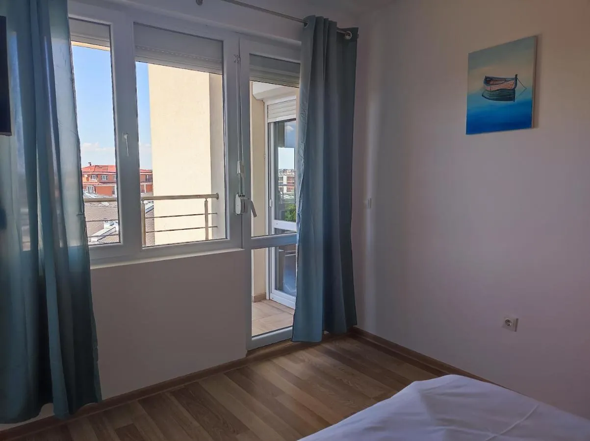 Salamander Apartment Sarafovo contacts